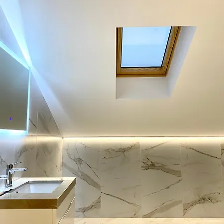 Primo 4* Τίρανα