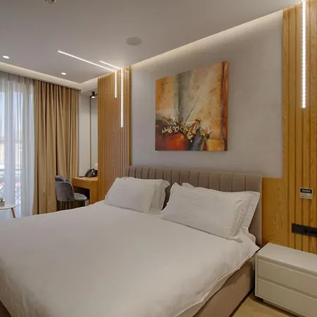 Ξενοδοχείο Primo 4*