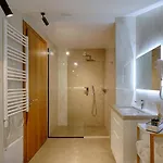 Primo 4*