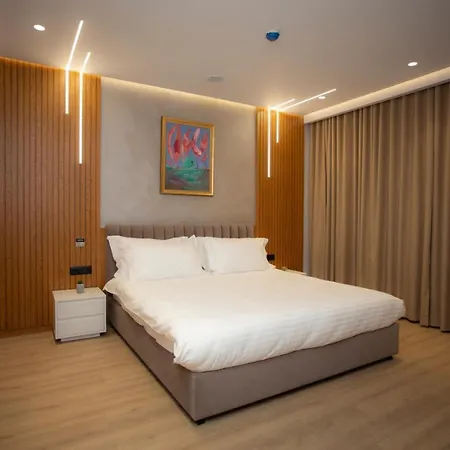 Primo Hotel 4*
